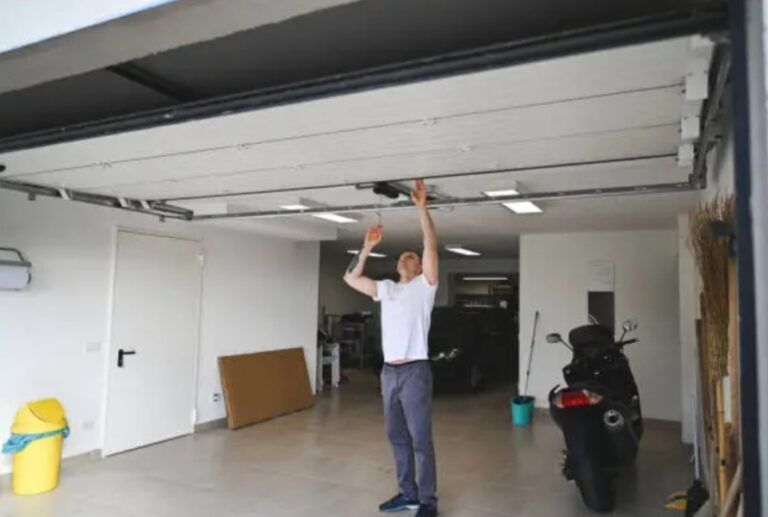 Fix Your Garage Door Fast Top Repair Tips & Tricks