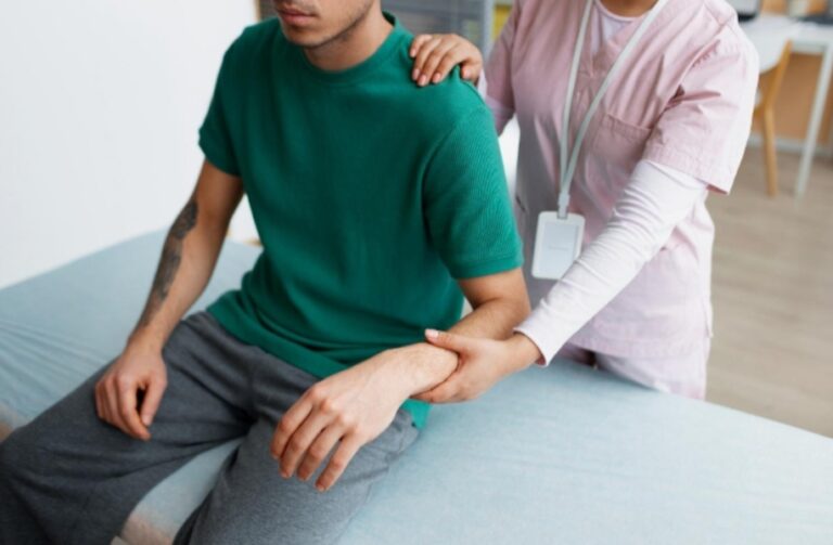 Managing Neuropathy Through a Combination of Traditional and Advanced Therapies